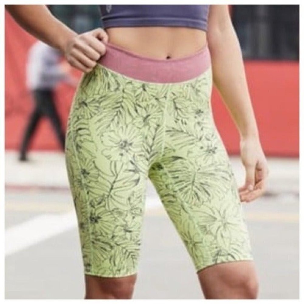 Spandex floral bike shorts FP MOVEMENT fired up women’s xs tropical 8746